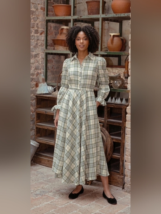 Sister Jane Dresses & Skirts - NWT Sister Jane Humble Check Midi in Green Plaid Tie Sleeve Maxi Dress M